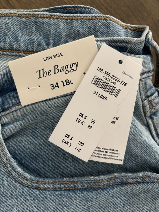 Abercrombie & Fitch Light Blue Wide-Leg High-Rise Jeans - Picture 2 of 6